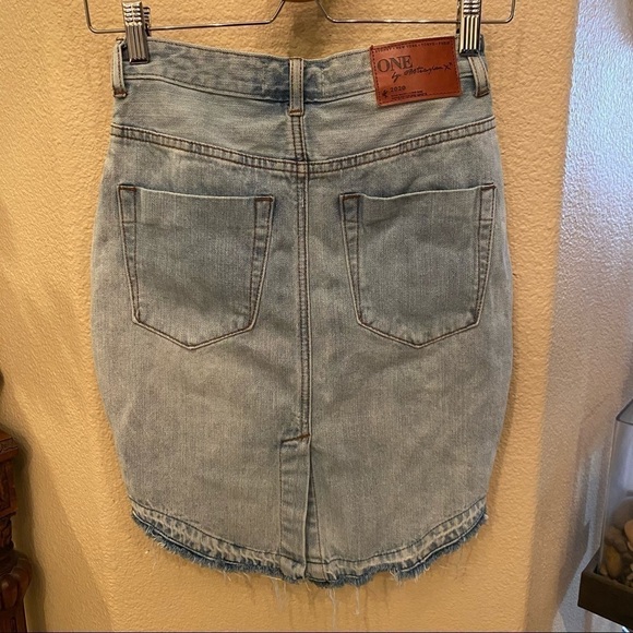 ONE X ONETEASPOON Blue Raw Hem Jean Skirt Size 25 - Picture 7 of 12